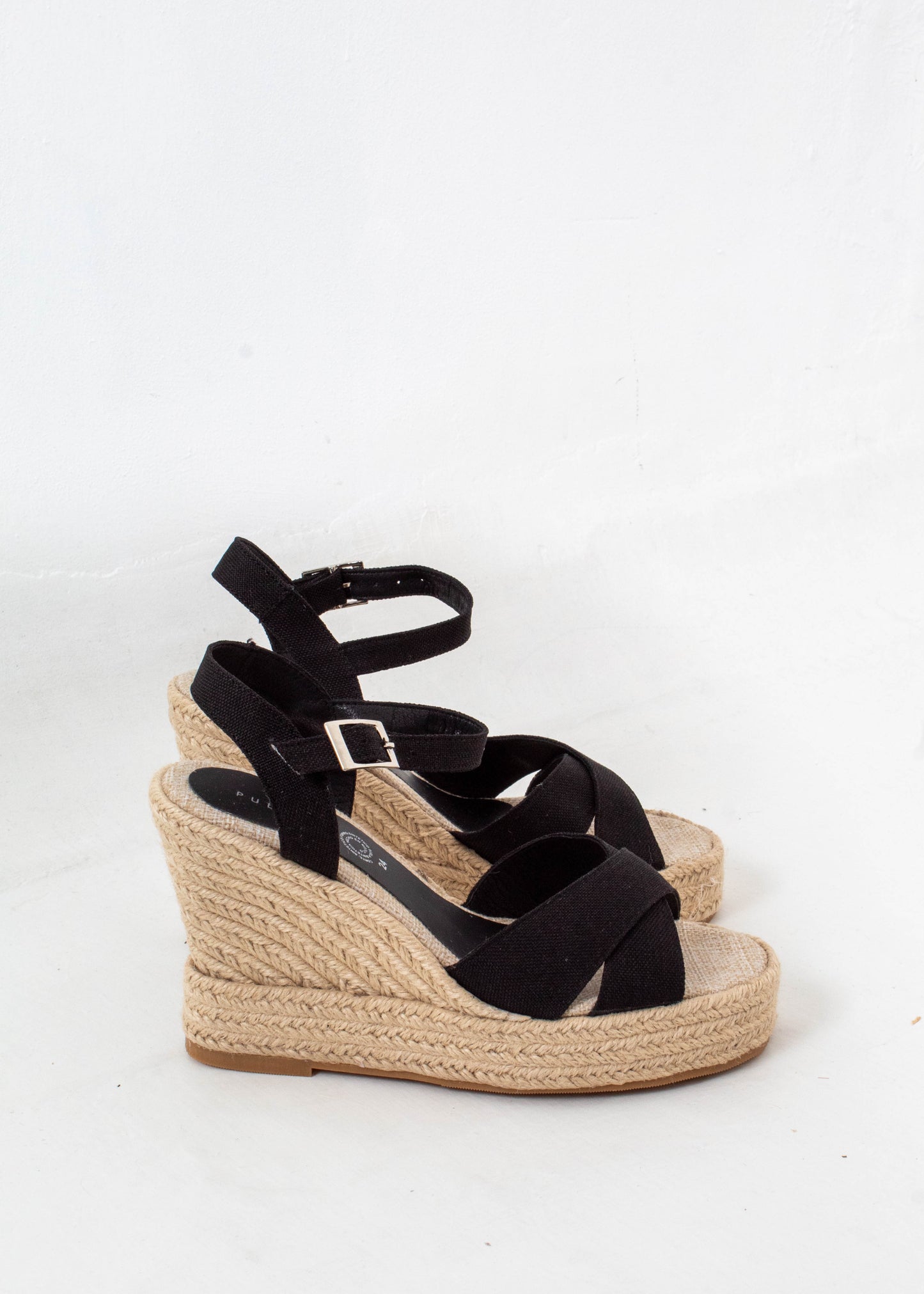 Mahal Black