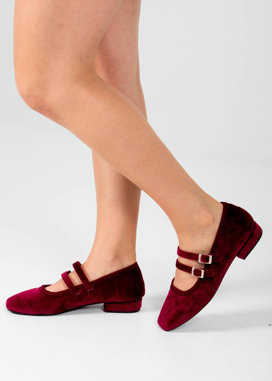 Dorothea Red Velvet
